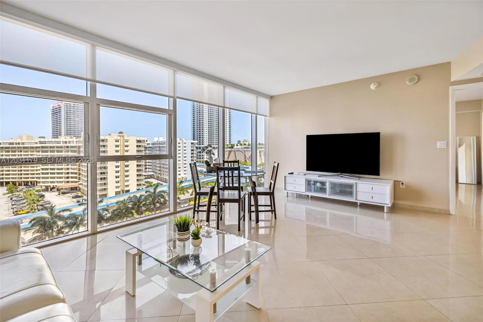 1830 S Ocean Dr # 907, Hallandale Beach, FL 33009 photo 2