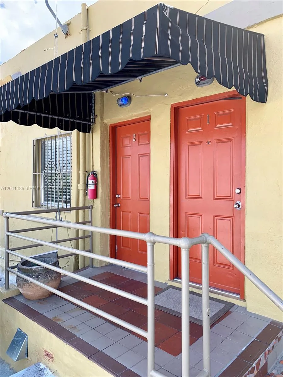 173 NW 36th St # 2, Miami, FL 33127 photo 2