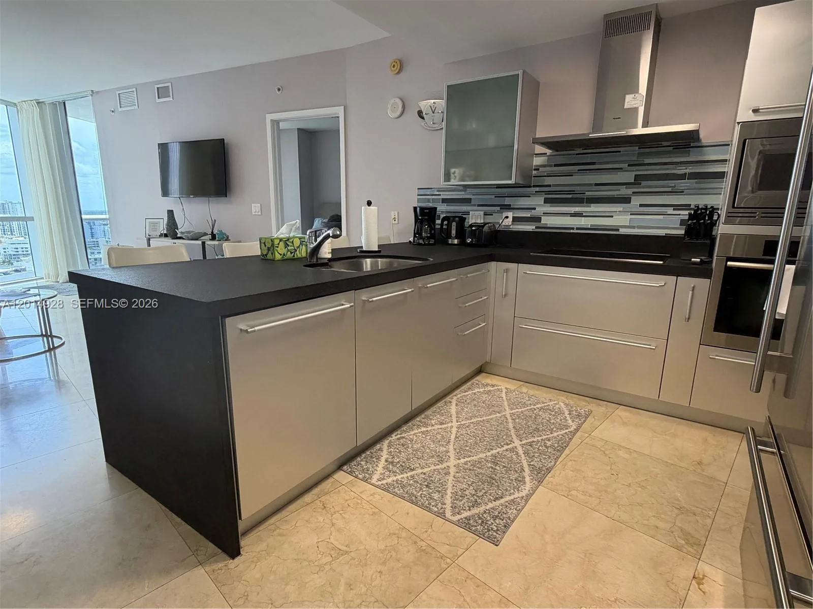 18201 Collins Ave # 1908, Sunny Isles Beach, FL 33160 photo 5