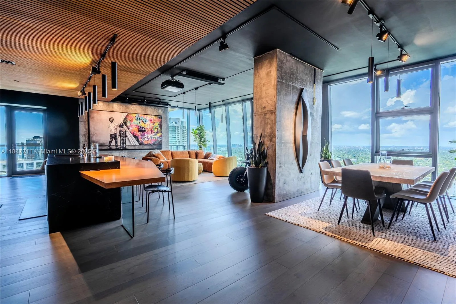 1451 Brickell Ave # 3903, Miami, FL 33131