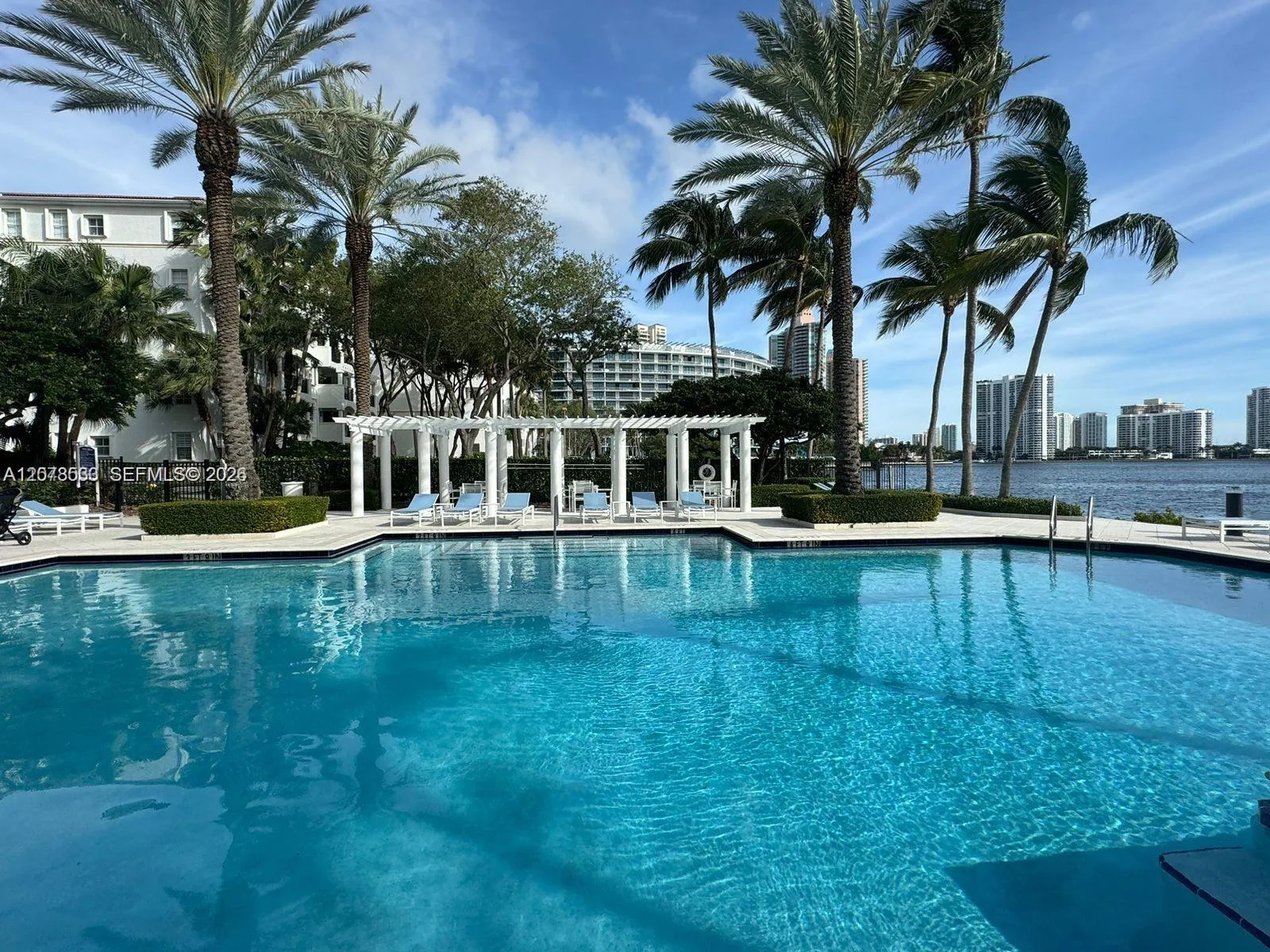 3235 NE 184th St # 11103, Aventura, FL 33160 photo 4