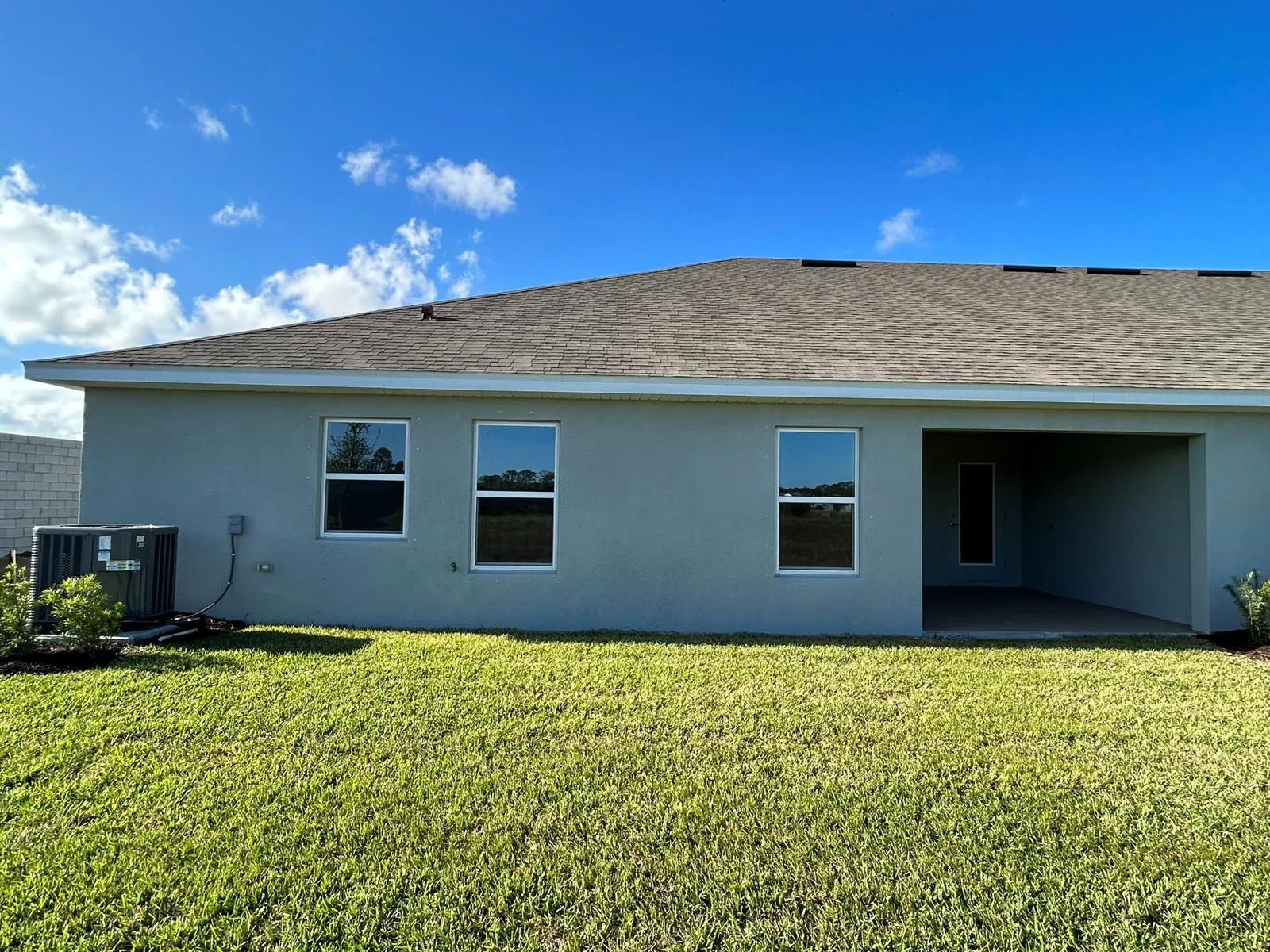 8602 GIOVANNI Avenue, Fort Pierce, FL 34951 — zdjęcie 2