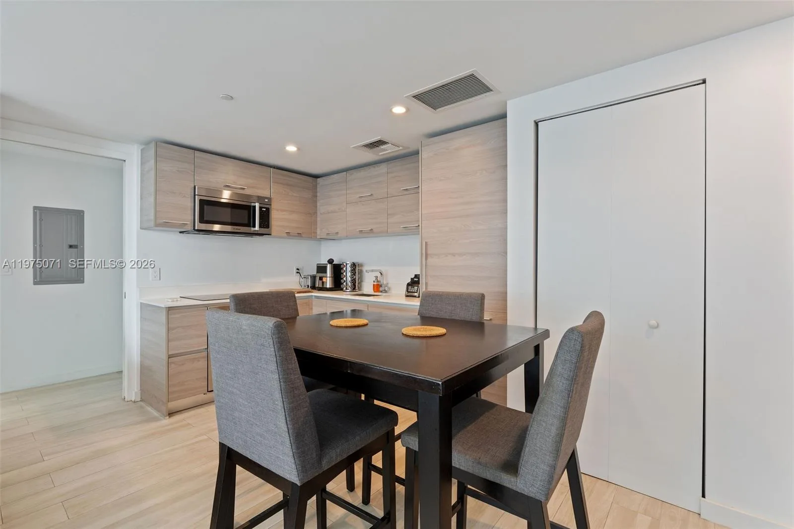 1300 S Miami Ave # 2807, Miami, FL 33130 photo 6