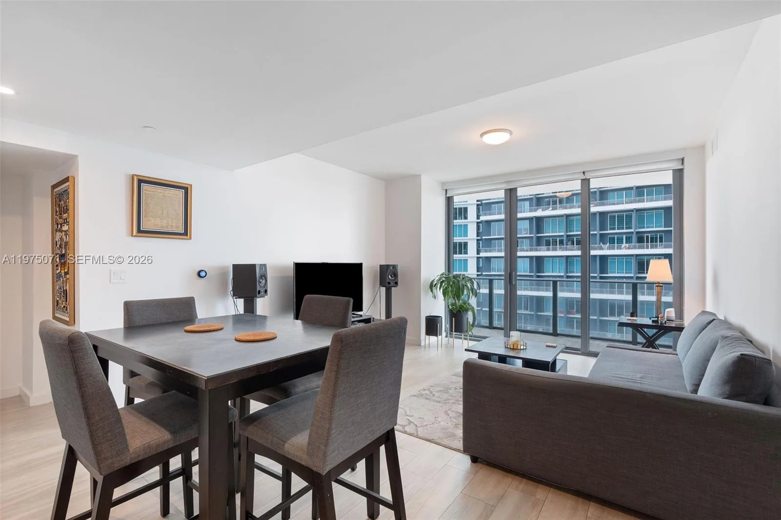 1300 S Miami Ave # 2807, Miami, FL 33130 photo 9