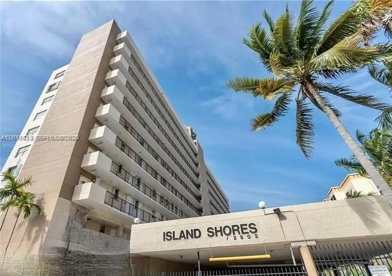 2903 N Miami Beach Blvd # 906, North Miami Beach, FL 33160