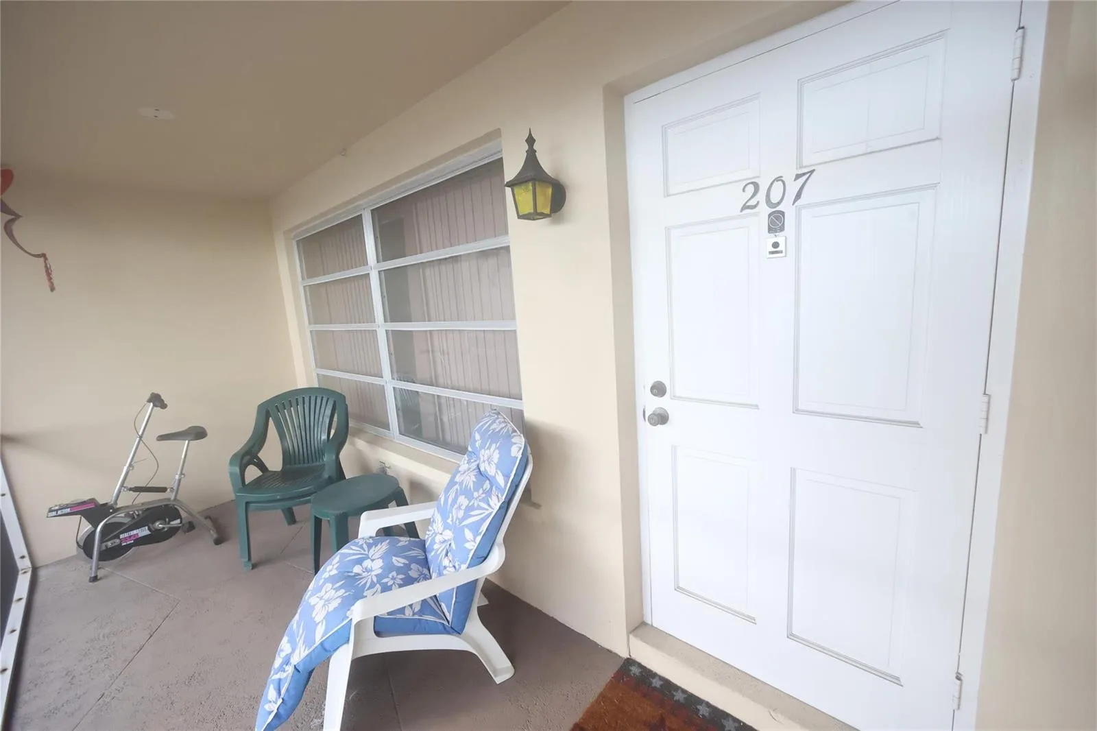 601 Pine Drive # 207, Pompano Beach, FL 33060