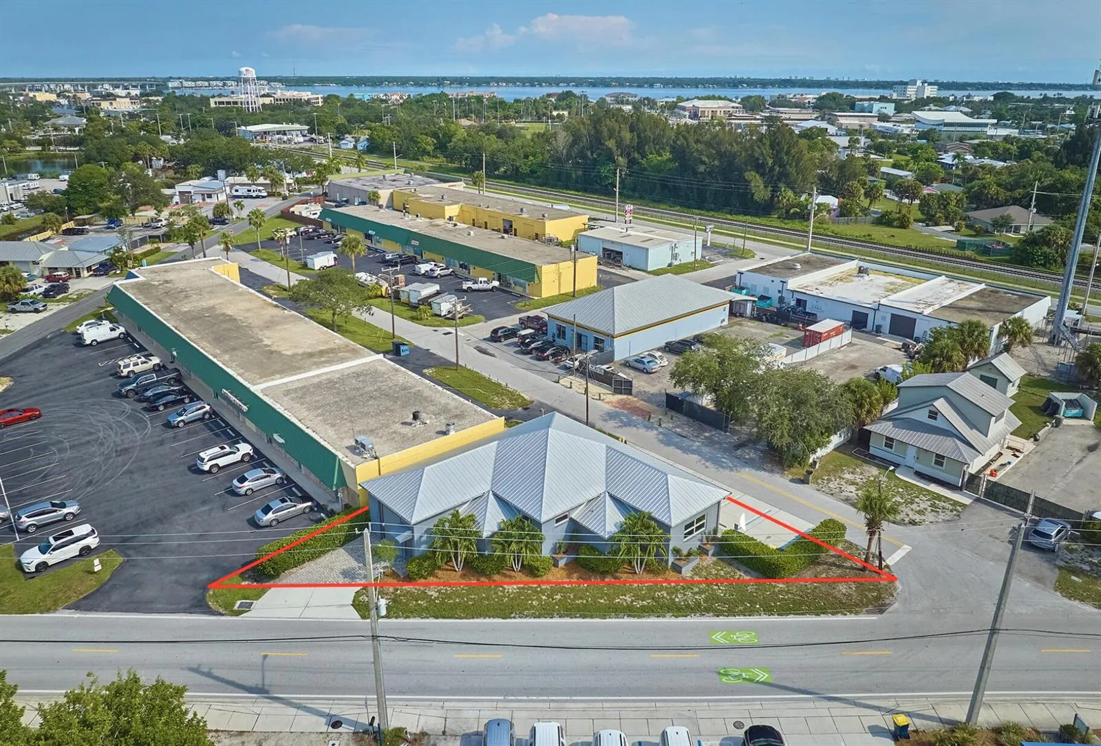 319 SE Florida Street, Stuart, FL 34994