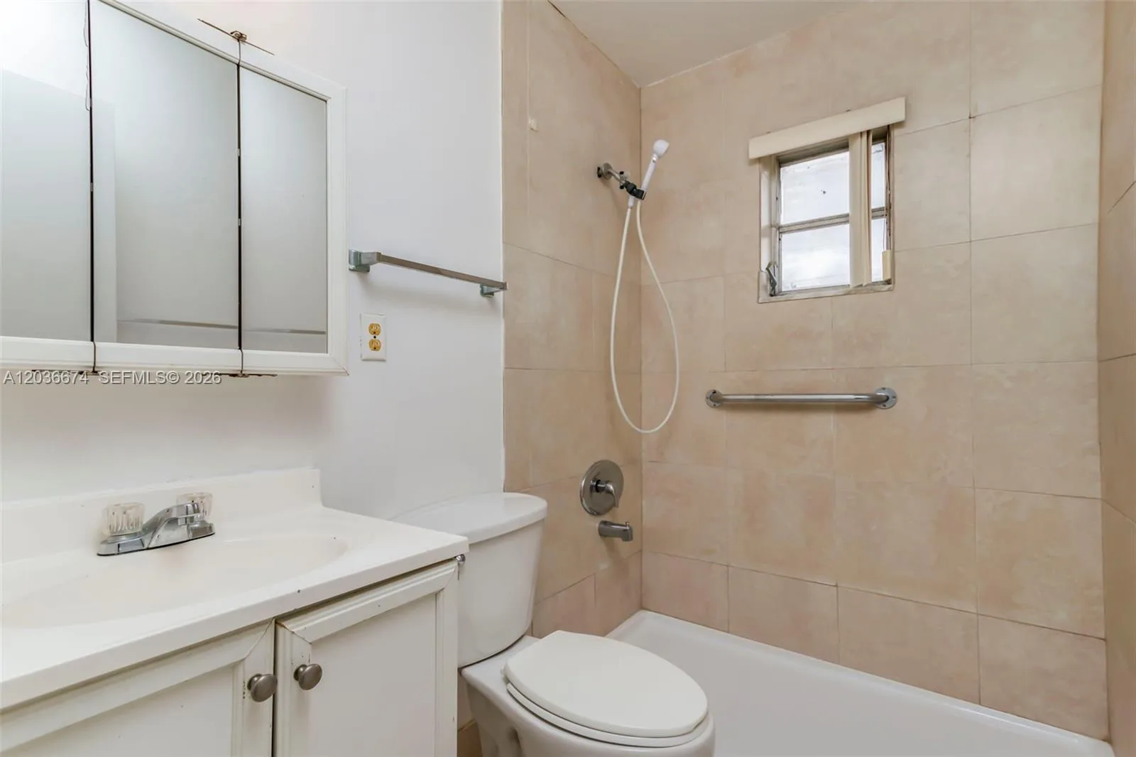 6331 Pierce St # 1, Hollywood, FL 33024 photo 12