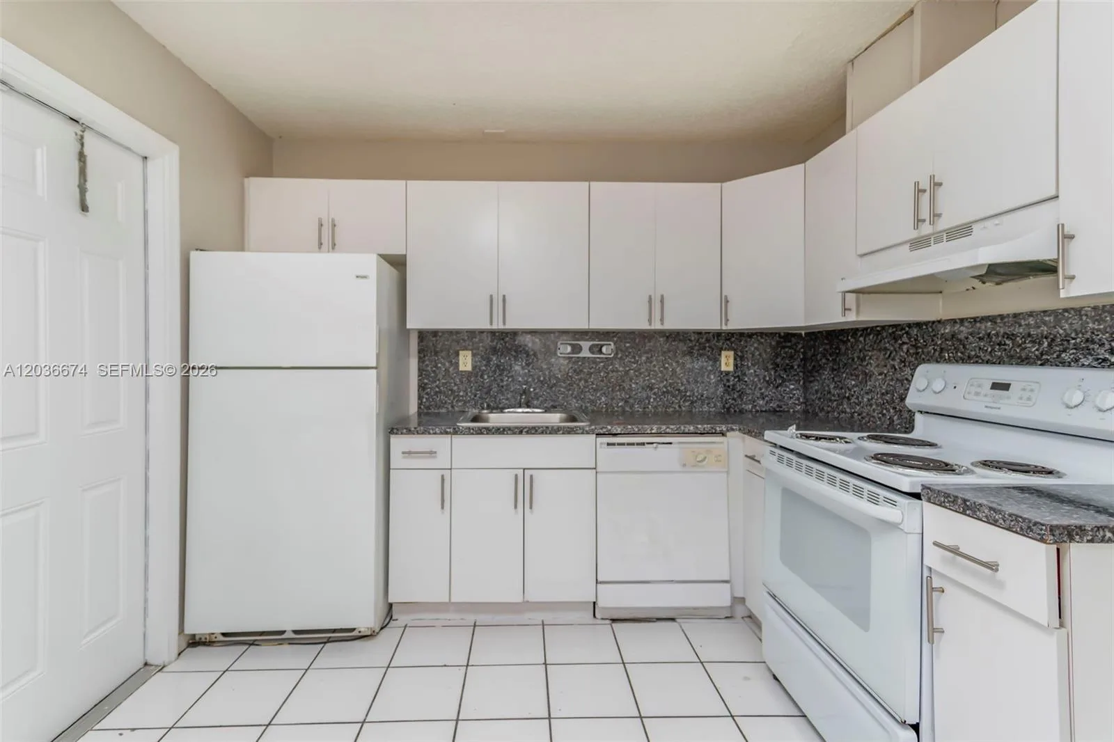 6331 Pierce St # 1, Hollywood, FL 33024 photo 4