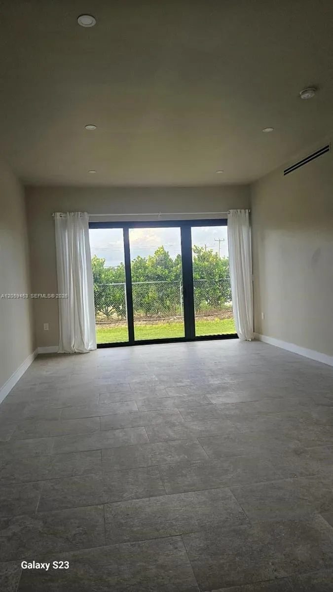 21263 SW 234th St # 2, Homestead, FL 33031 photo 5