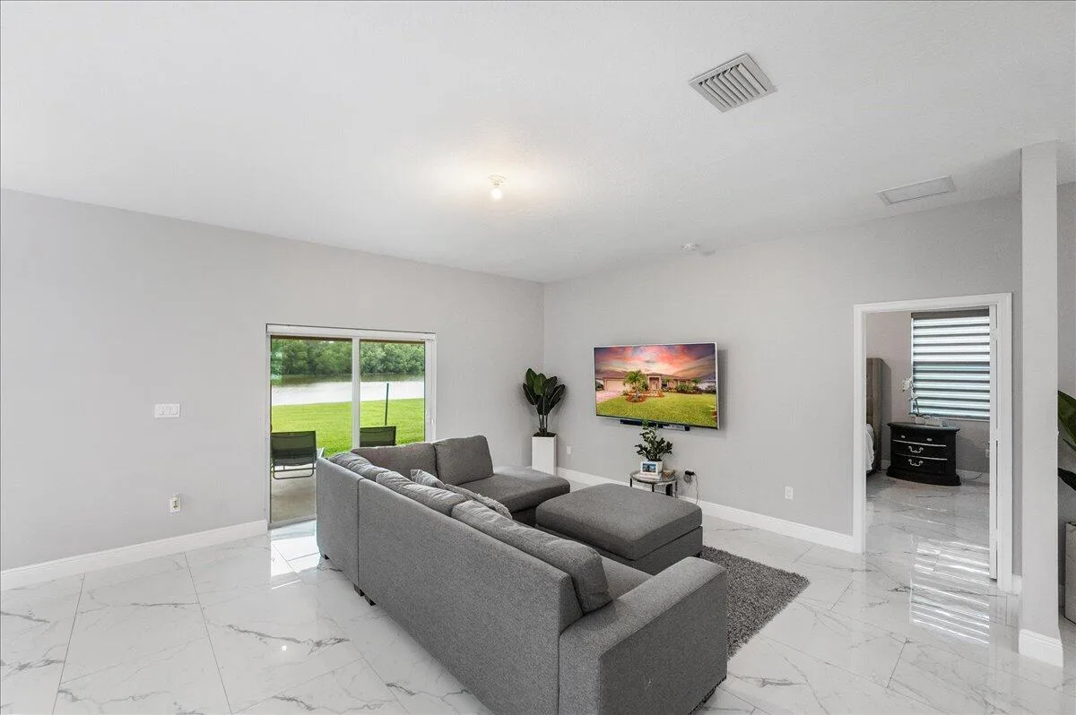 448 SW Vista Lake Drive, Port St. Lucie, FL 34953 photo 10