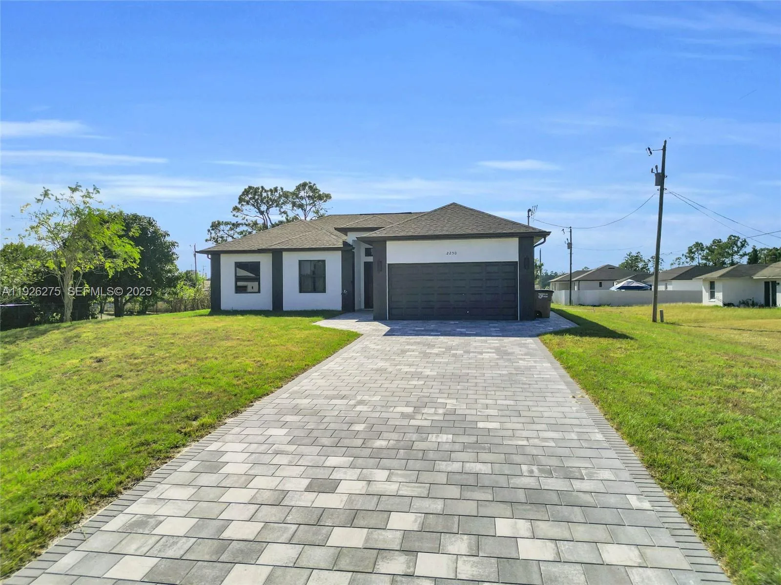 2250 10th Ter, Lehigh Acres, FL 33936 photo 4