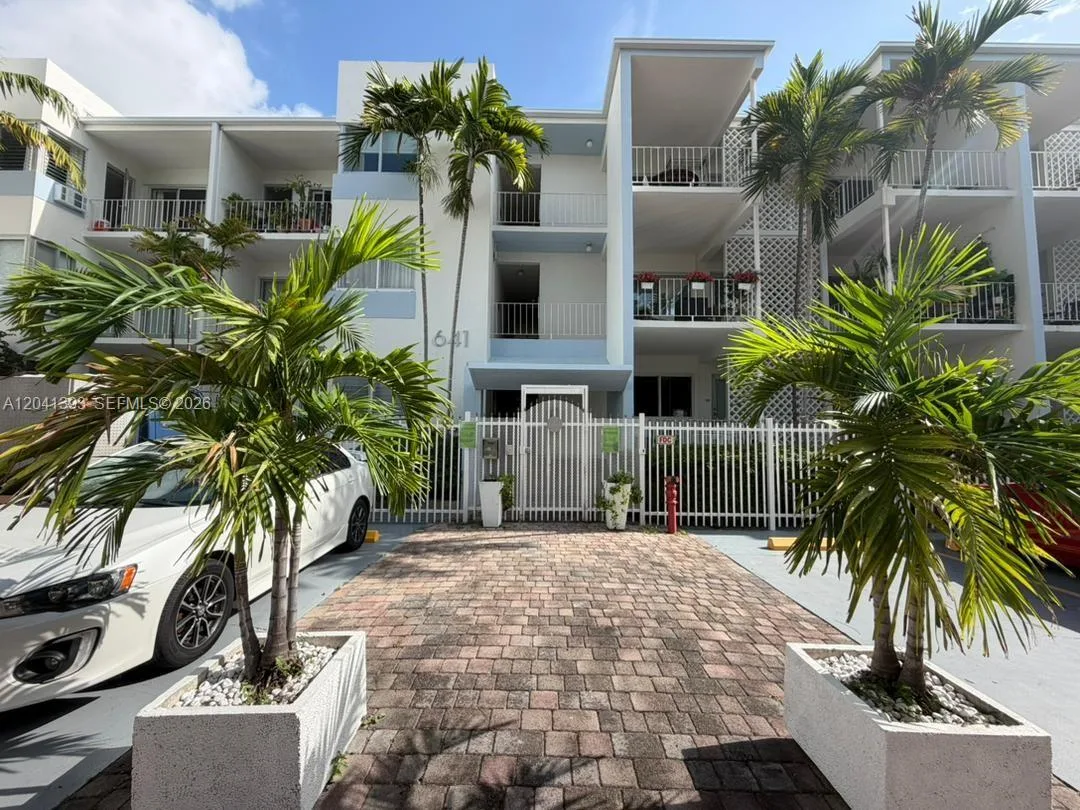 641 Espanola Way # 3, Miami Beach, FL 33139