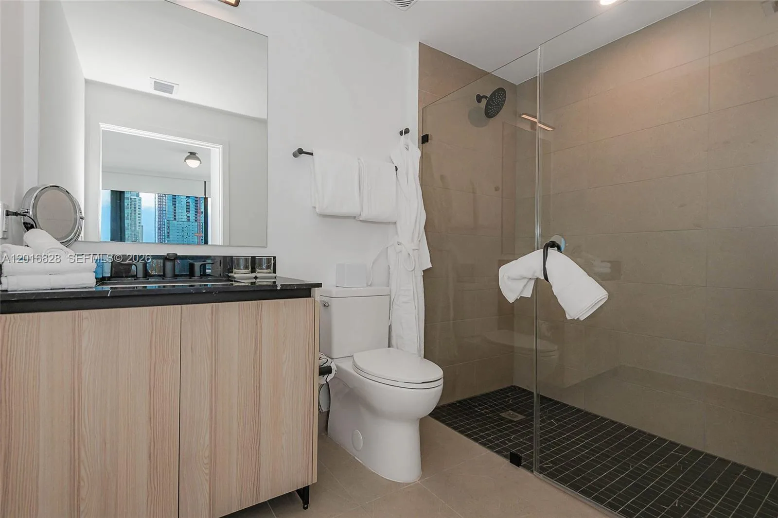 225 N Miami Ave # 2801, Miami, FL 33128 photo 7