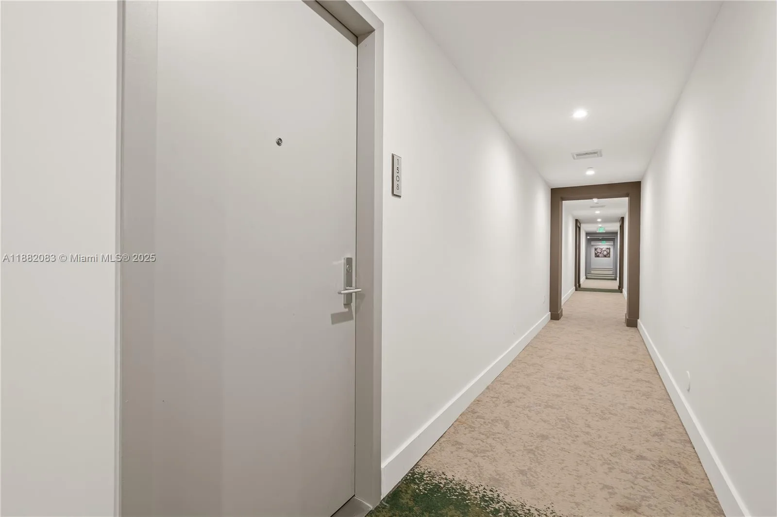 488 NE 18th St # 1508, Miami, FL 33132 photo 2