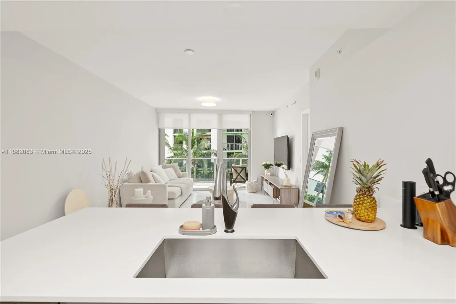 488 NE 18th St # 1508, Miami, FL 33132 photo 7