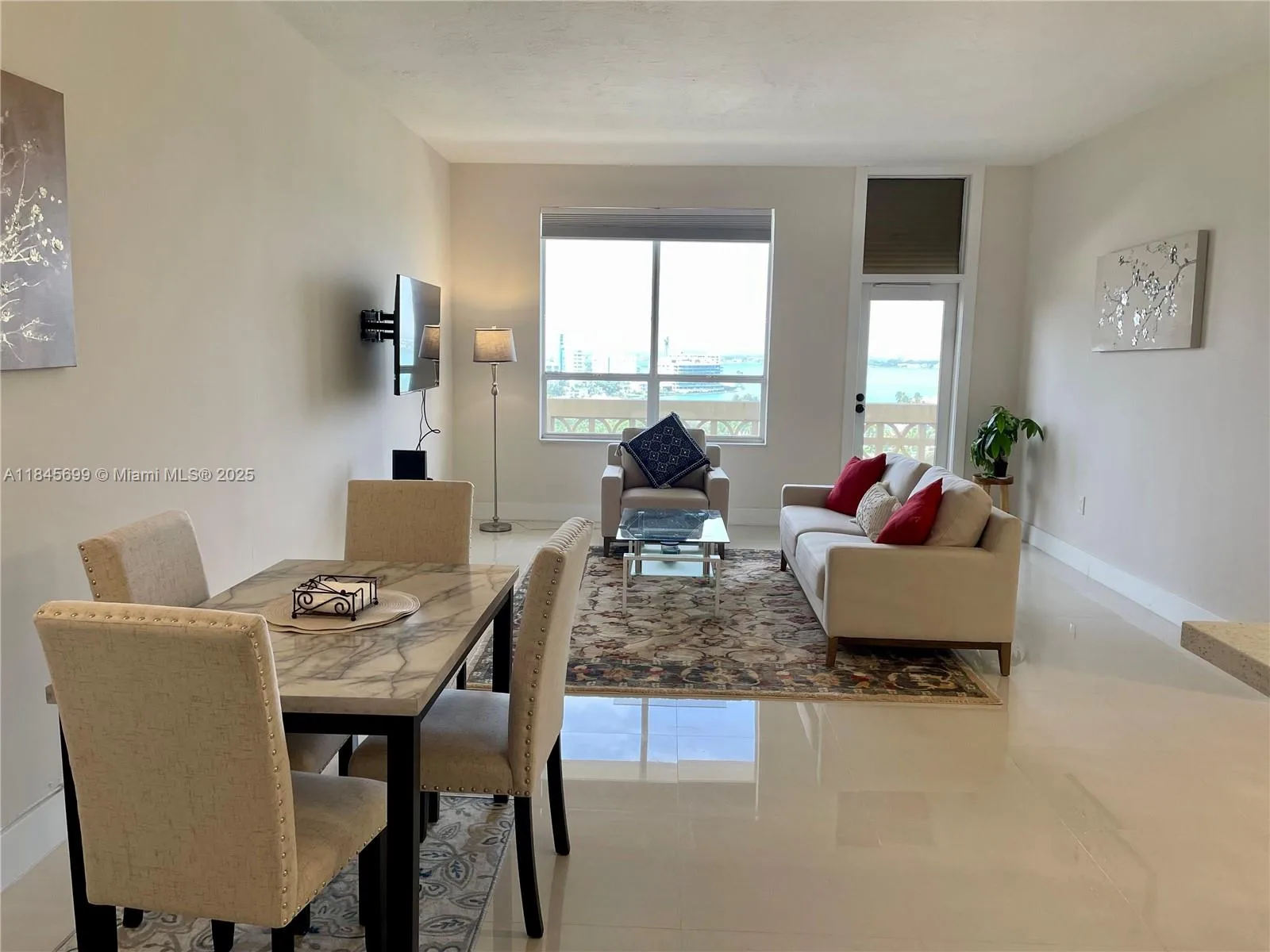 10185 Collins Ave # PH06(+DEN), Bal Harbour, FL 33154
