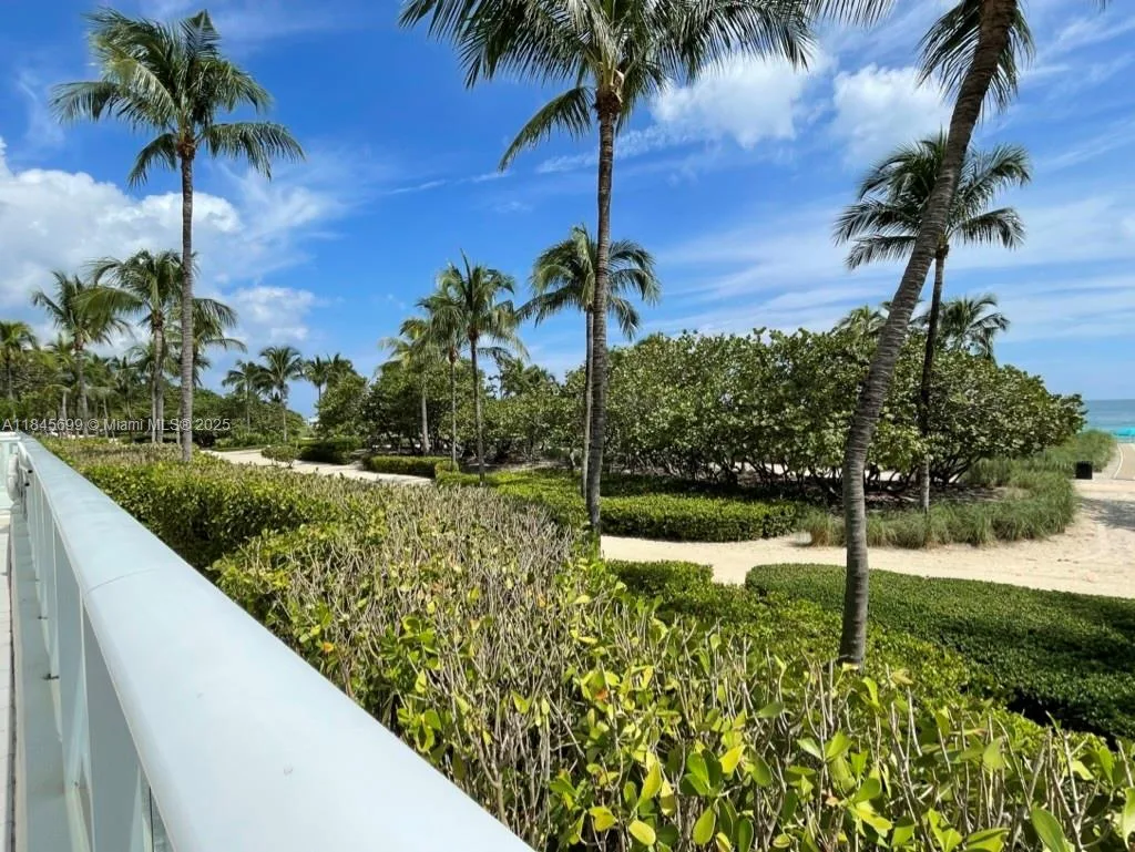 10185 Collins Ave # PH06(+DEN), Bal Harbour, FL 33154 photo 3