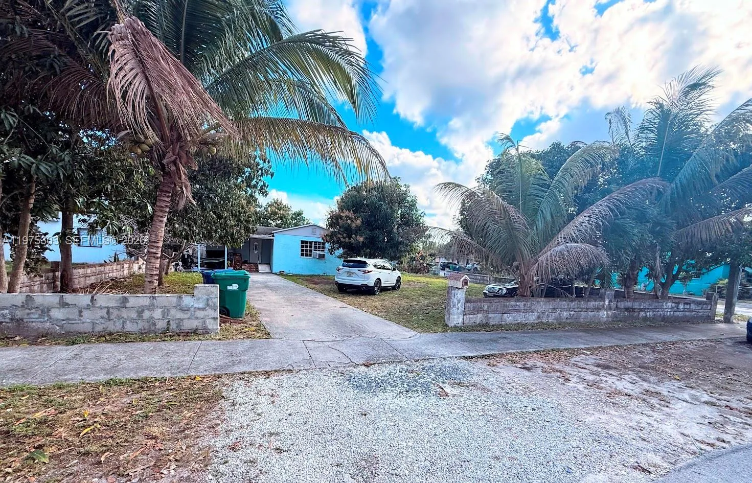 1086 NW 101st St, Miami, FL 33150 photo 3