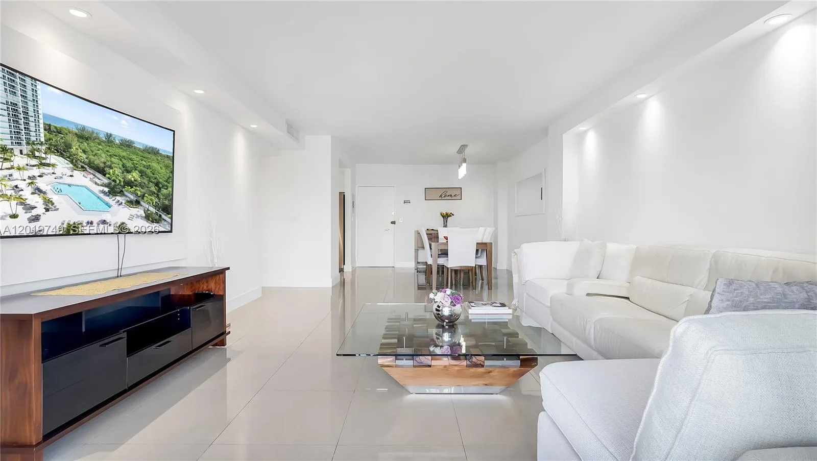 300 Bayview Dr # 307, Sunny Isles Beach, FL 33160 photo 8