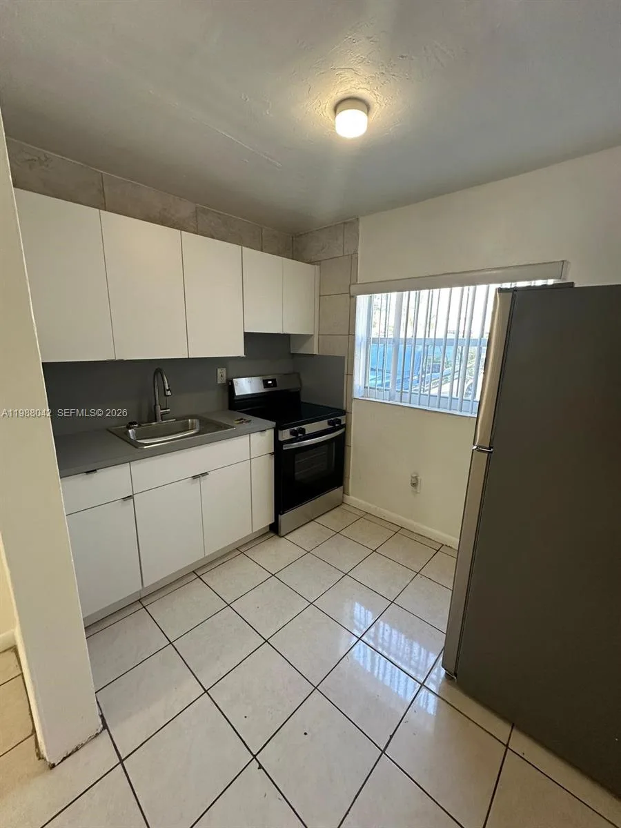 100 NE 78th St # 6, Miami, FL 33138 photo 10