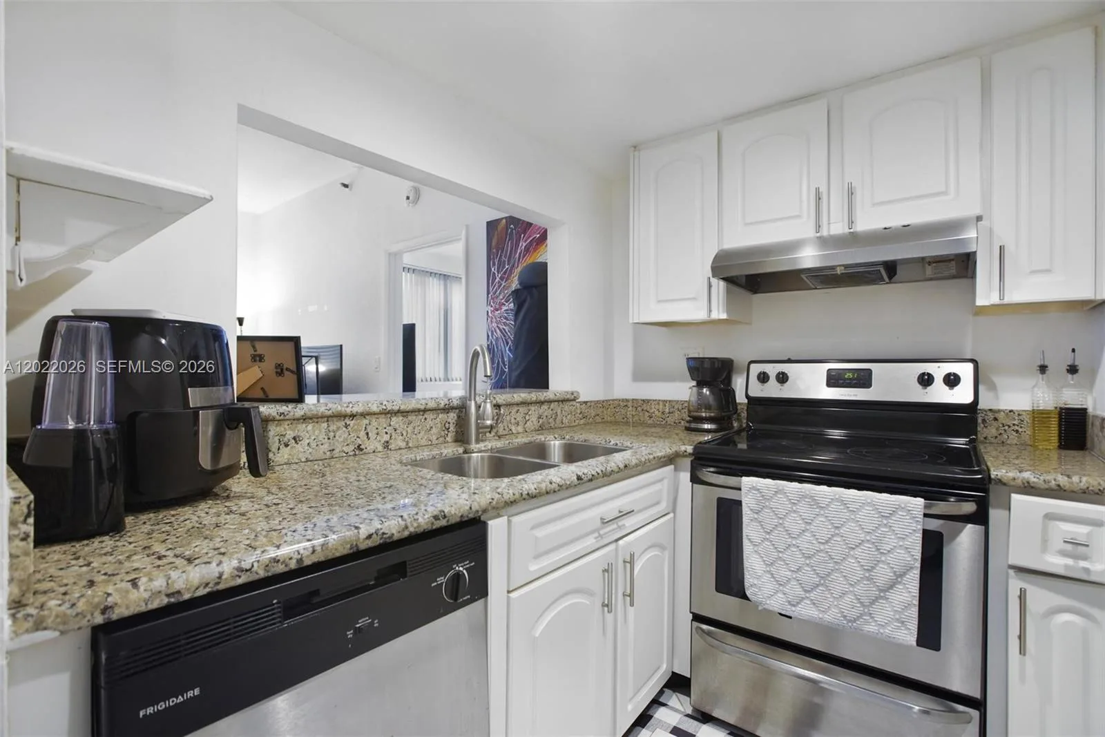 540 Brickell Key Dr # 308, Miami, FL 33131 photo 7