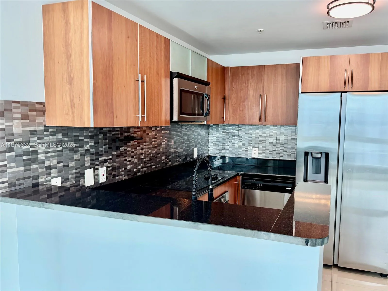 300 S Biscayne Blvd # 3011, Miami, FL 33131 photo 7
