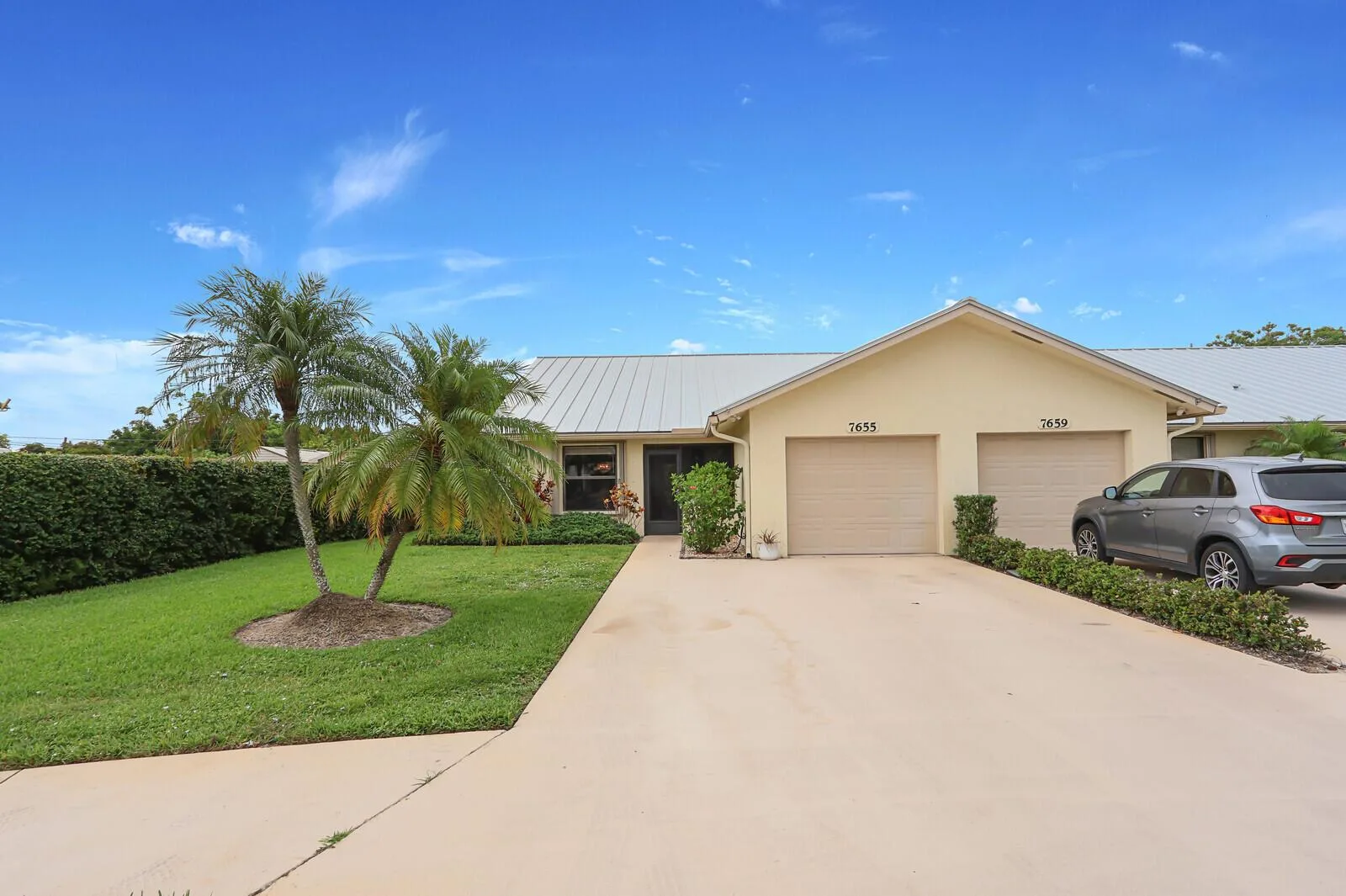 7655 SE Sugar Sand Circle, Hobe Sound, FL 33455 photo 2