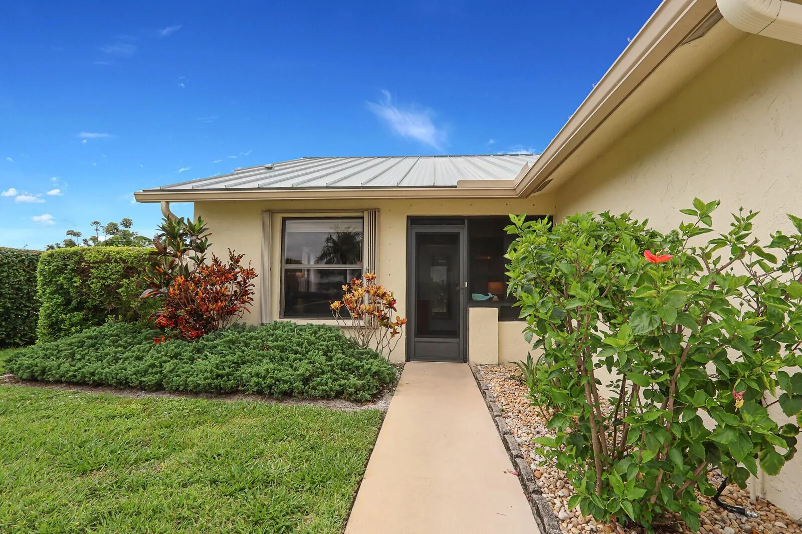 7655 SE Sugar Sand Circle, Hobe Sound, FL 33455 photo 5