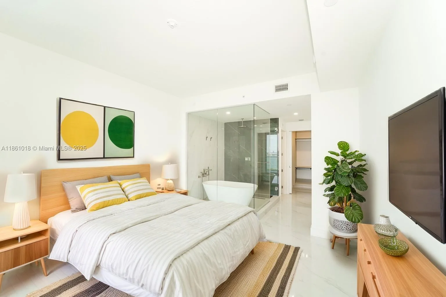 700 NE 24th St # 2904, Miami, FL 33137 photo 4