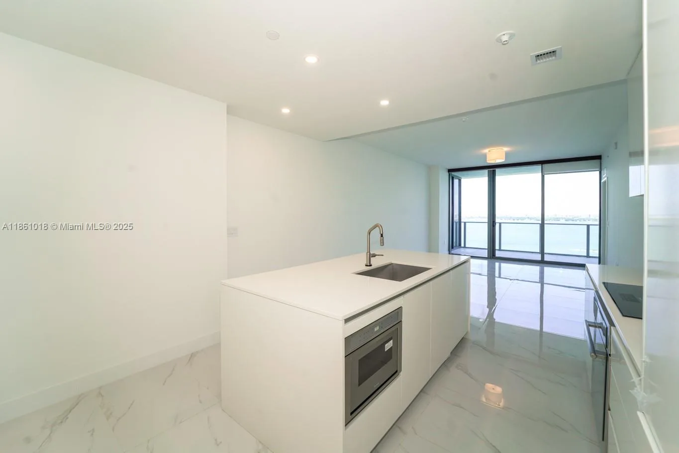700 NE 24th St # 2904, Miami, FL 33137 photo 7