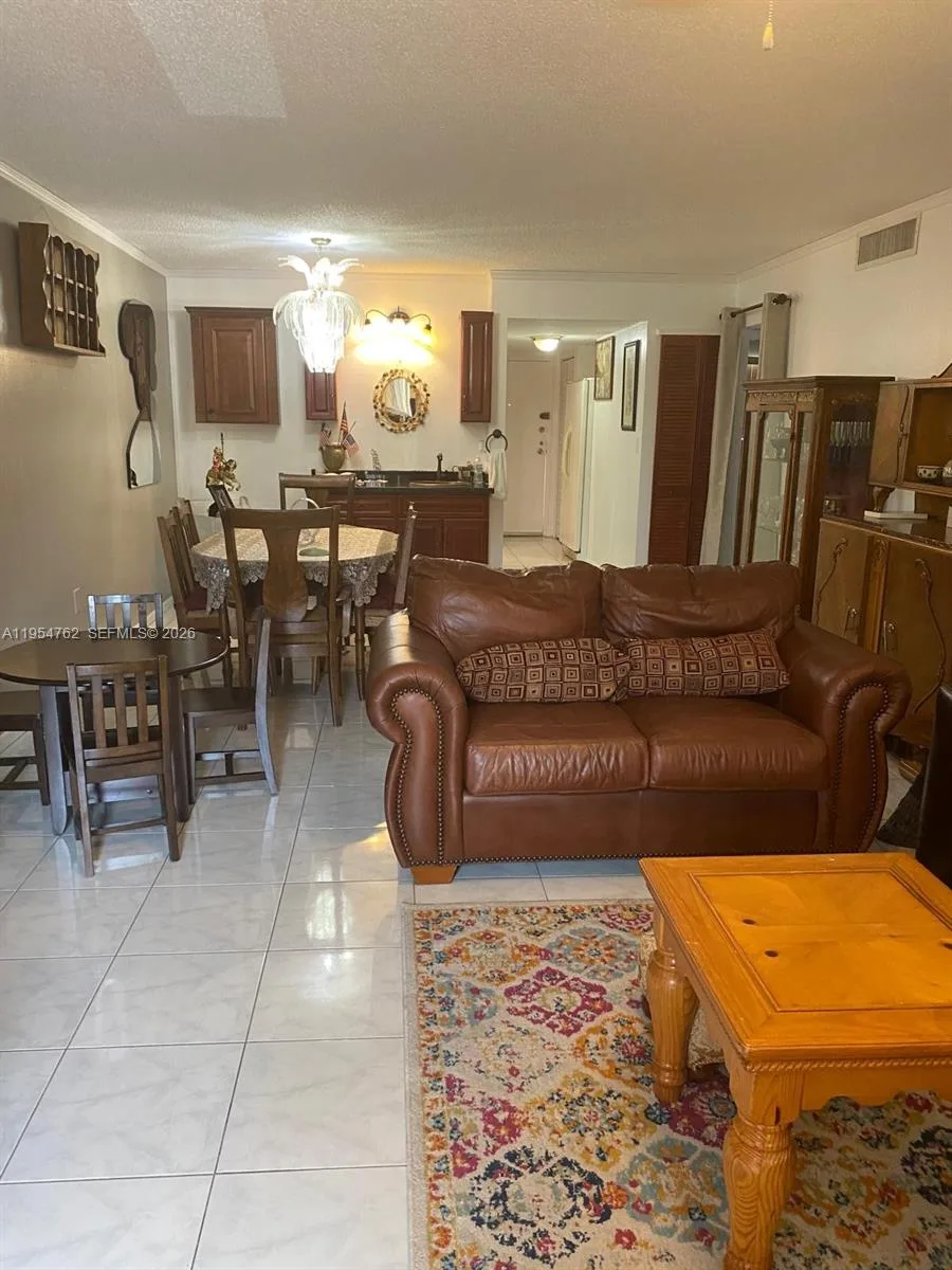 16750 NE 10th Ave # 214, North Miami Beach, FL 33162 photo 3