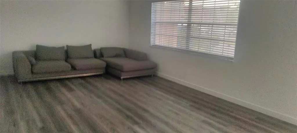 58 Spinning Wheel Lane # 58, Tamarac, FL 33319 photo 2