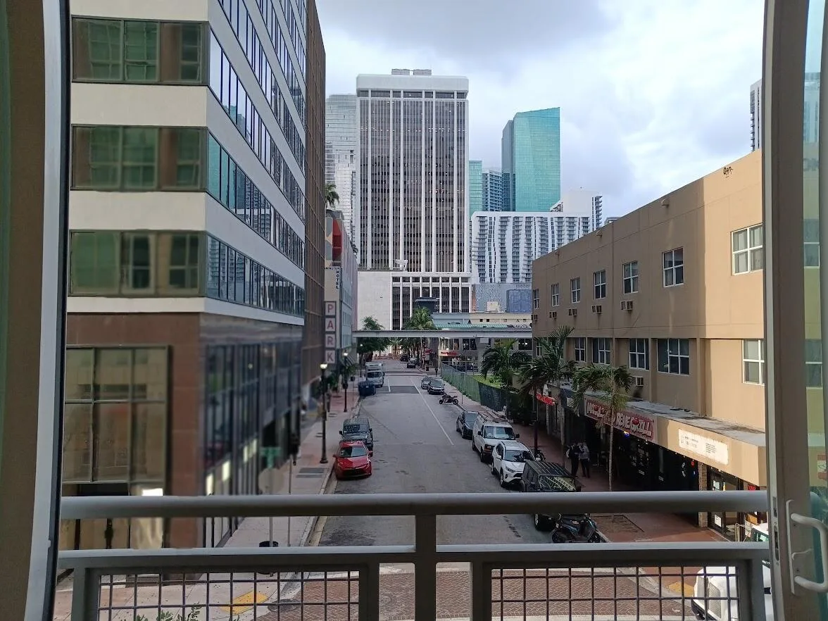 253 NE 2nd Street # 221, Miami, FL 33132