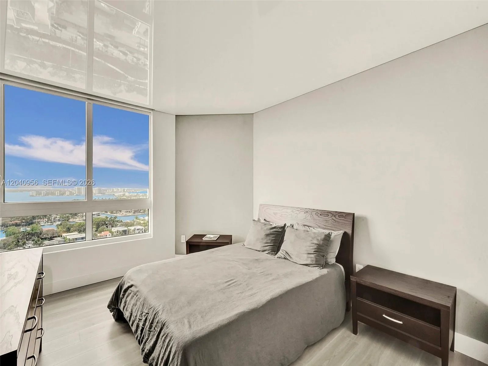 6365 Collins Ave # 2407, Miami Beach, FL 33141 photo 9