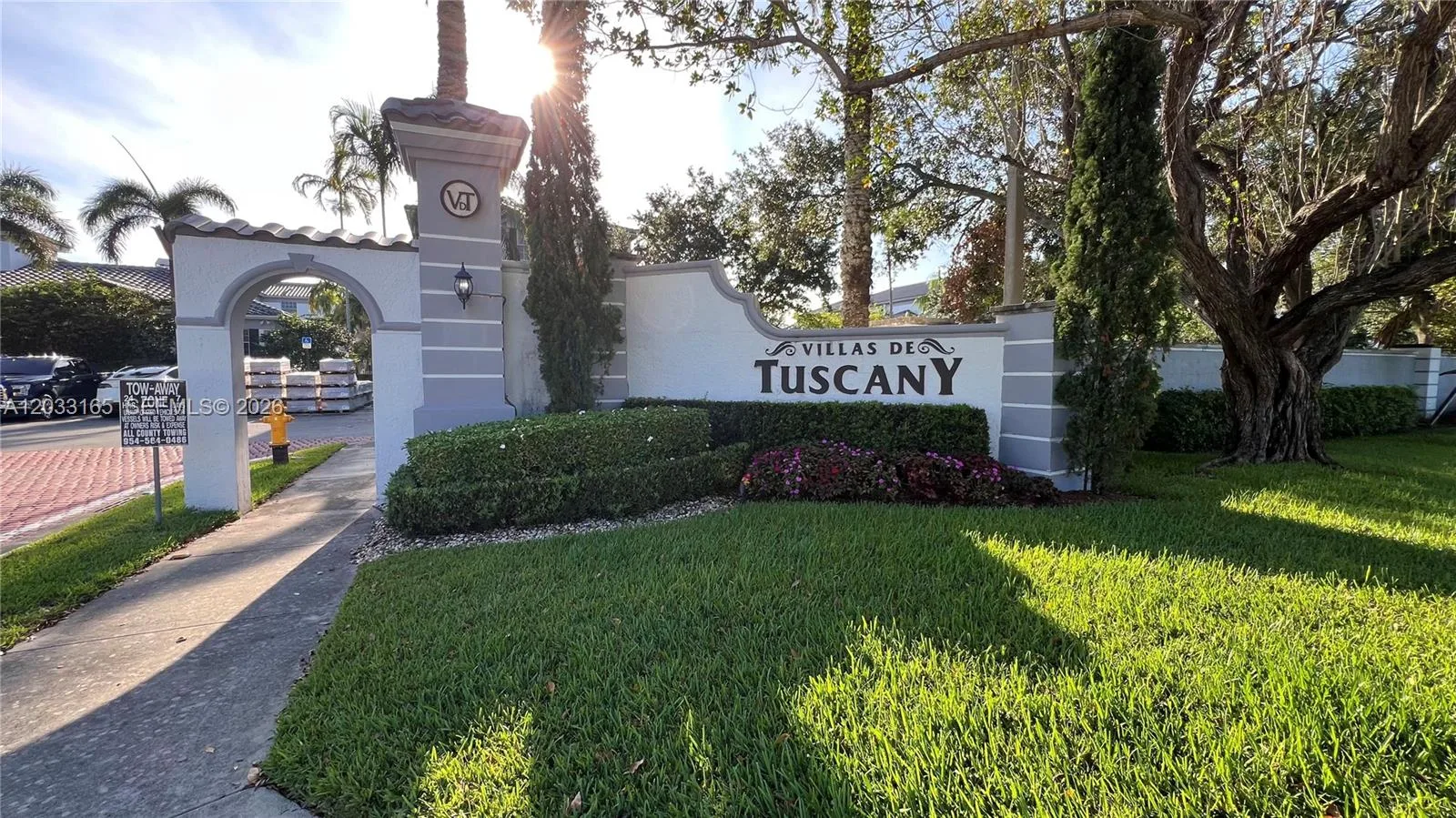 781 SW 148 AV # 1513, Sunrise, FL 33325