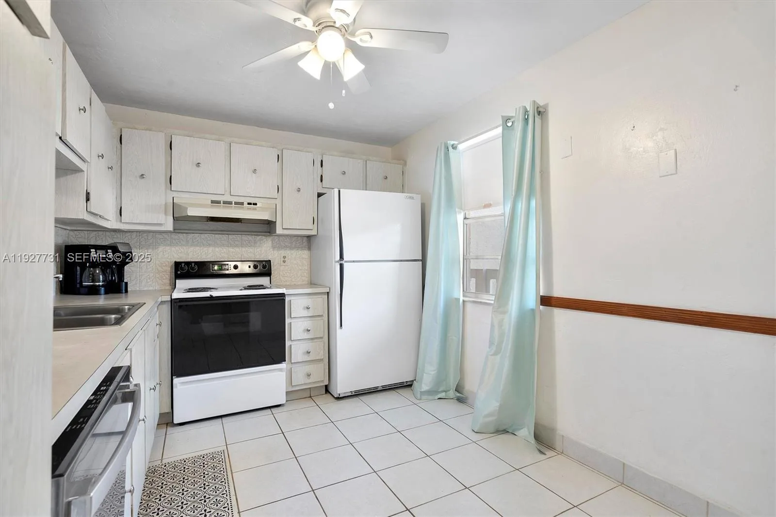 324 SE 10th St # 203, Dania Beach, FL 33004 photo 12