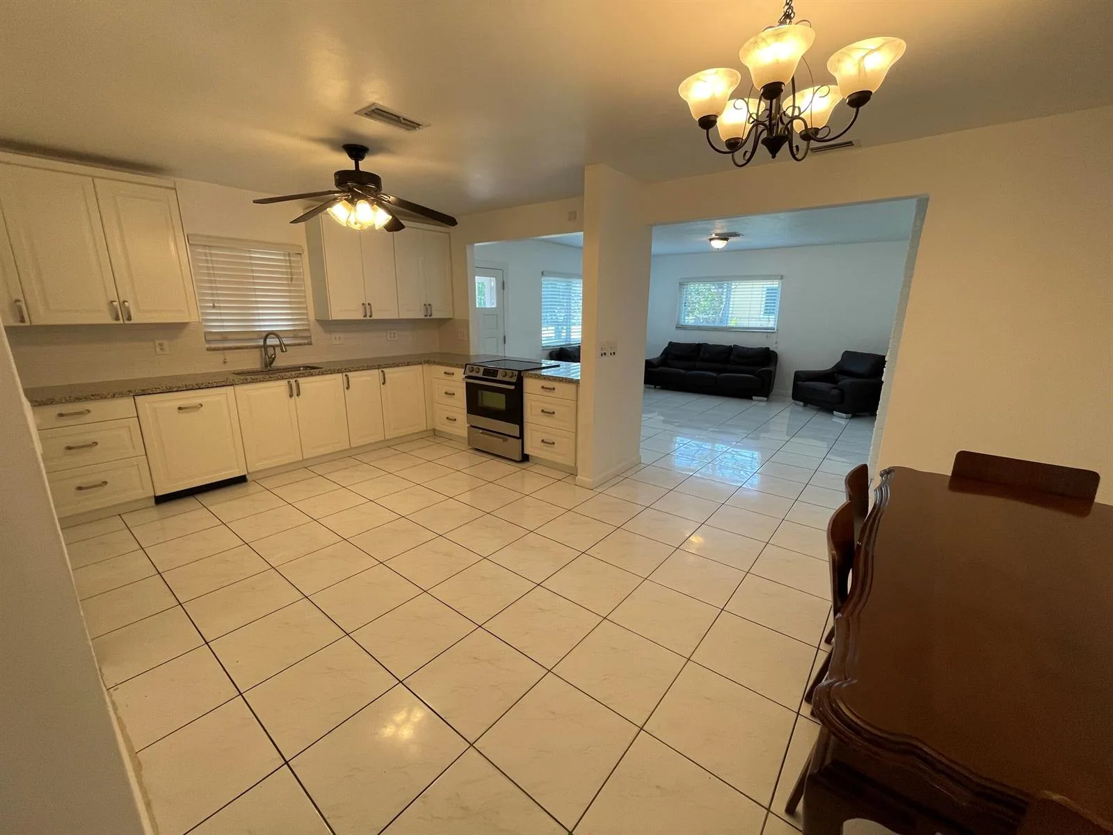 845 NW 10TH Avenue, Dania Beach, FL 33004 photo 5