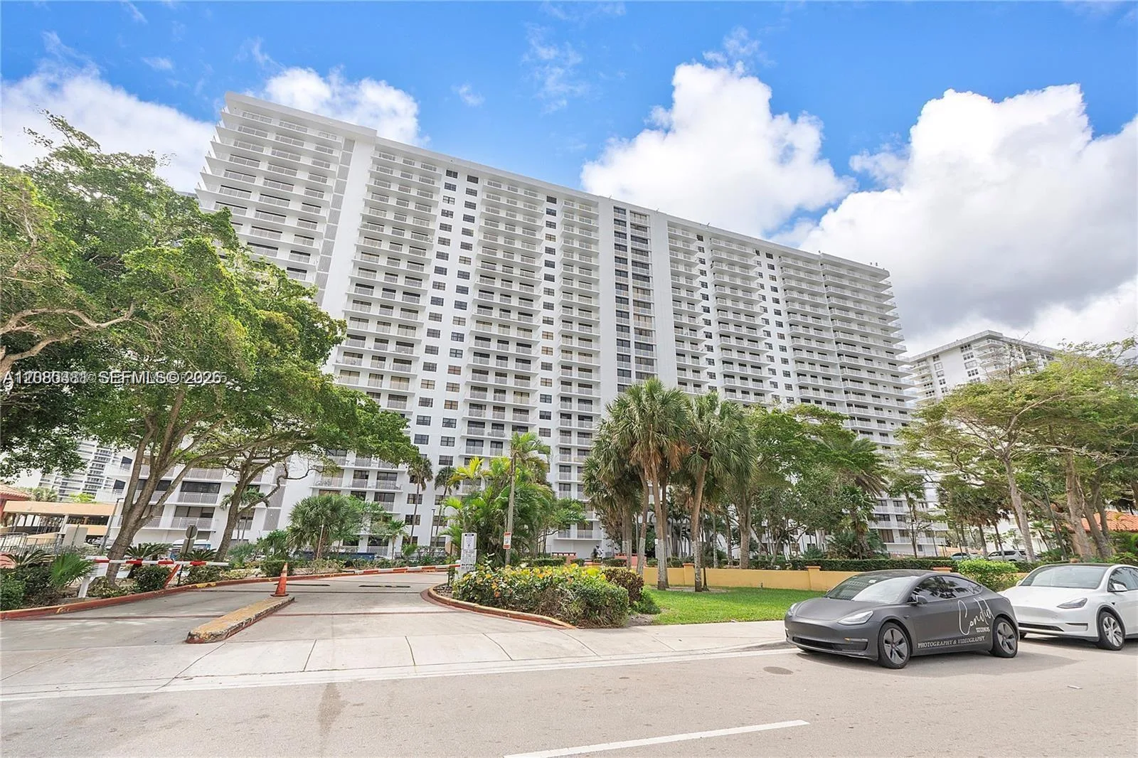 210 174th St # 1201, Sunny Isles Beach, FL 33160