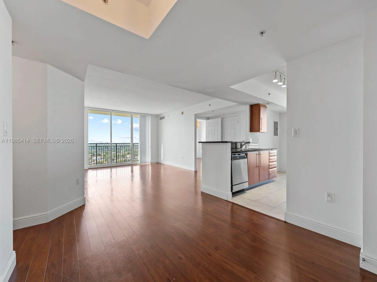 3232 SW 22nd Ter # 1609, Miami, FL 33145 photo 6