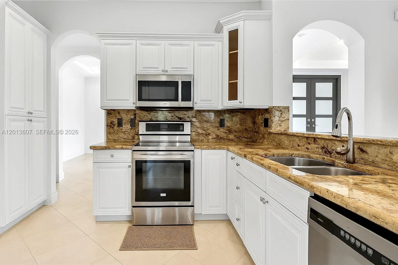 16763 NW 77th Path, Miami Lakes, FL 33016 photo 3