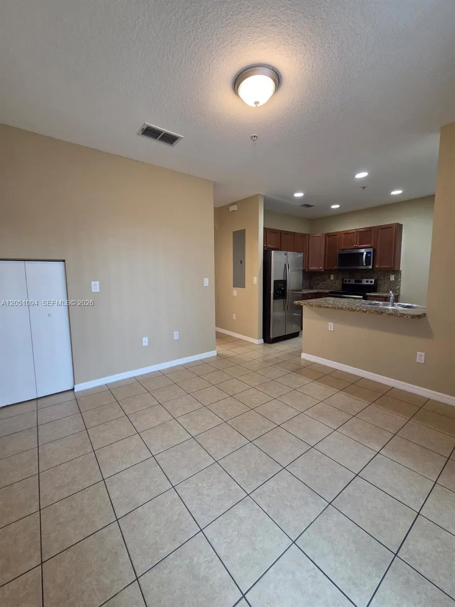 2851 W Prospect Rd # 404, Tamarac, FL 33309 — zdjęcie 4