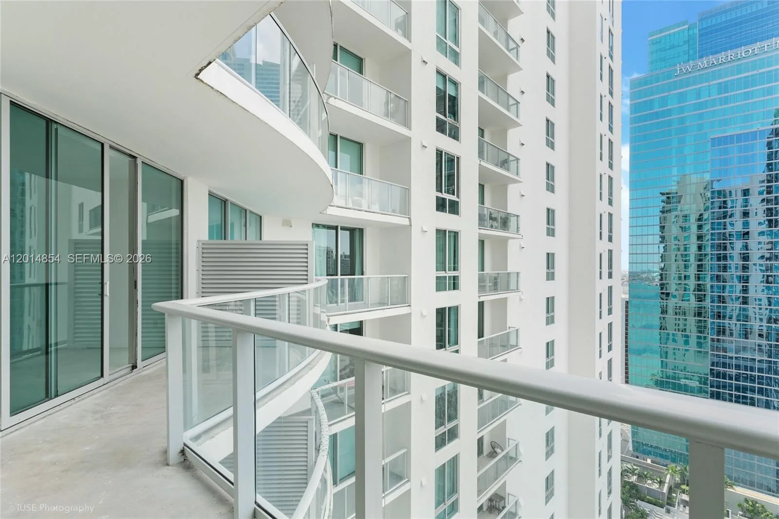 300 S Biscayne Blvd # T-2807, Miami, FL 33131