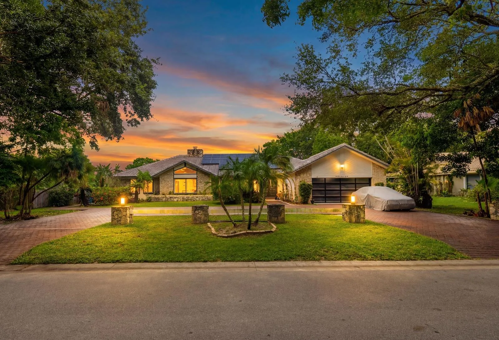251 NW 104th Avenue, Coral Springs, FL 33071