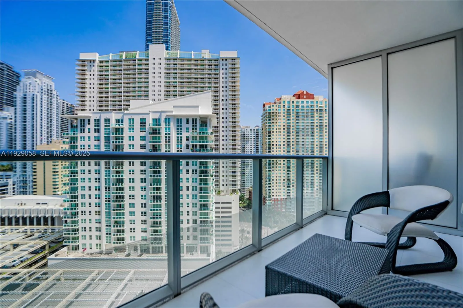 1300 Brickell Bay Dr # 1912, Miami, FL 33131 photo 11