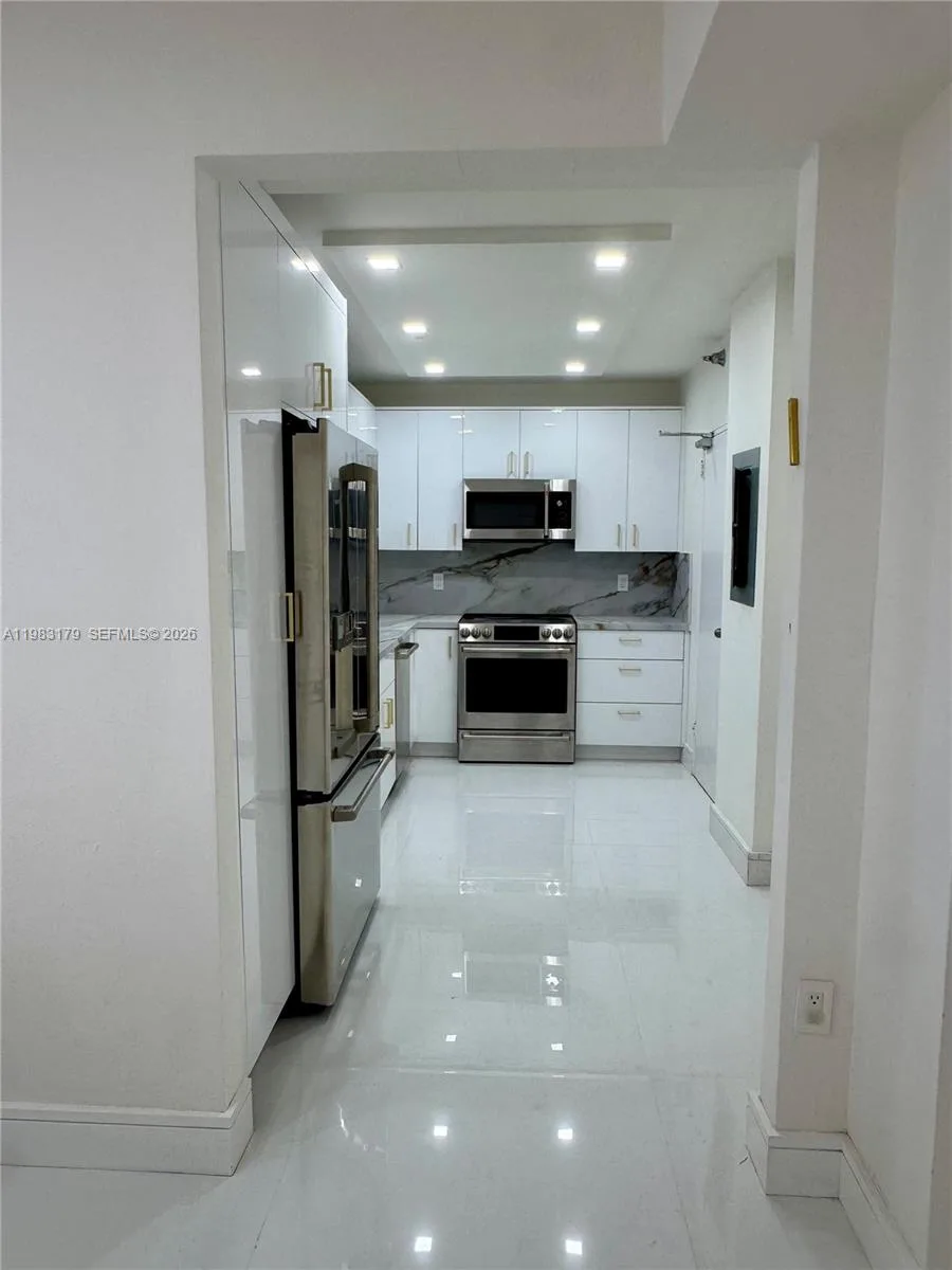 10185 Collins Ave # 606, Bal Harbour, FL 33154 photo 7