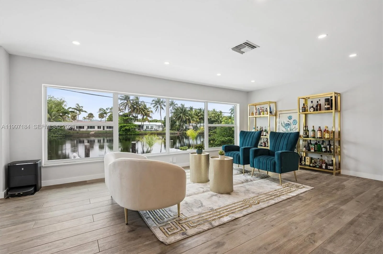 717 NW 30th St, Wilton Manors, FL 33311 photo 7