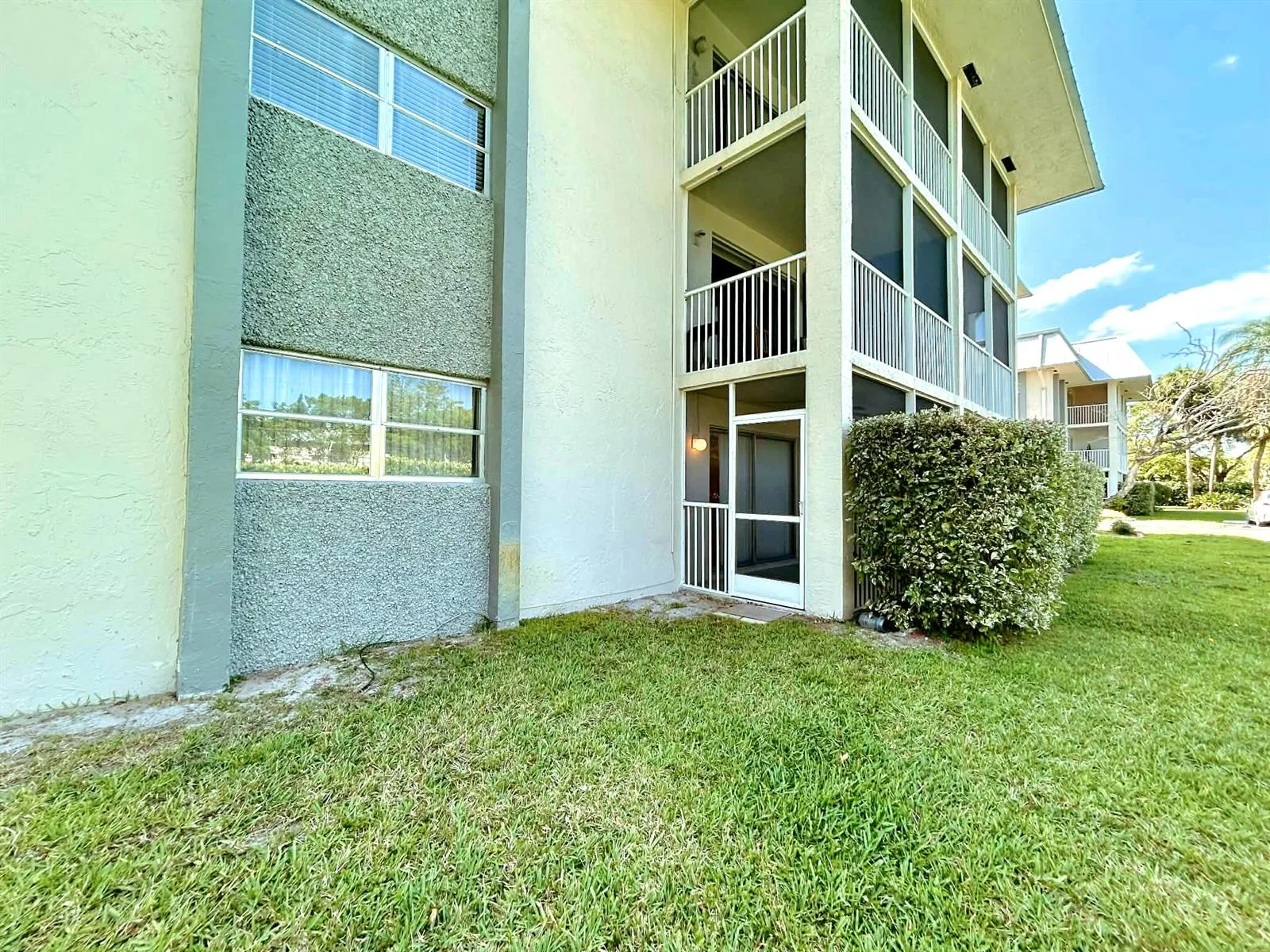 2960 Riverside Drive # 113-2, Coral Springs, FL 33065