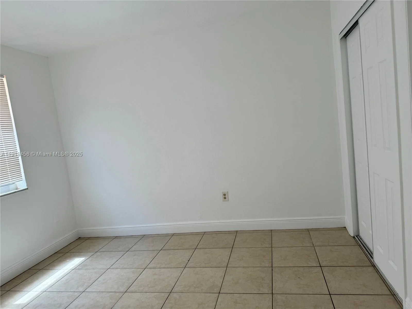 1851 NE 168th St # A2, North Miami Beach, FL 33162 photo 11