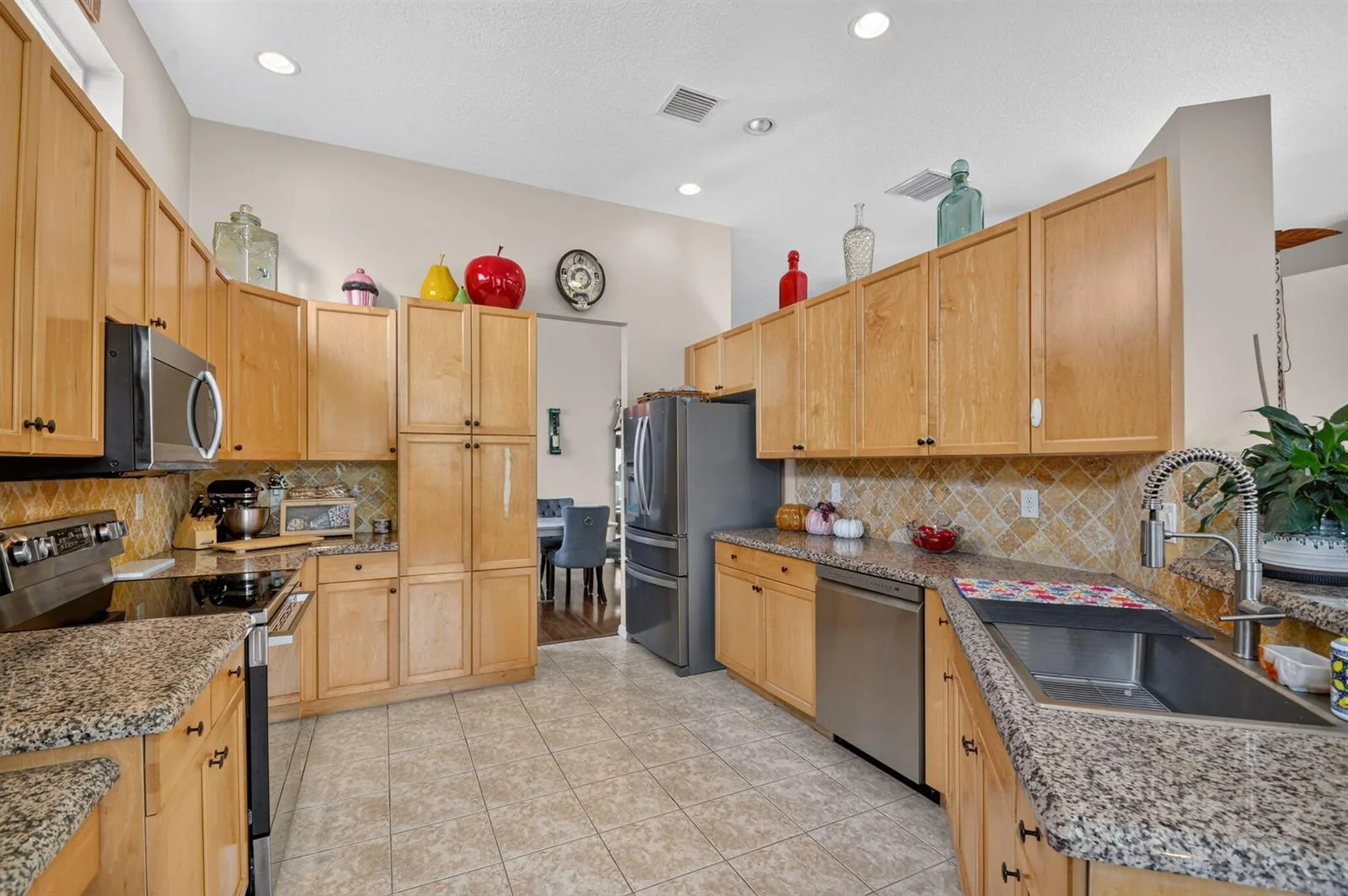 2142 Balsan Way, Wellington, FL 33414 photo 9
